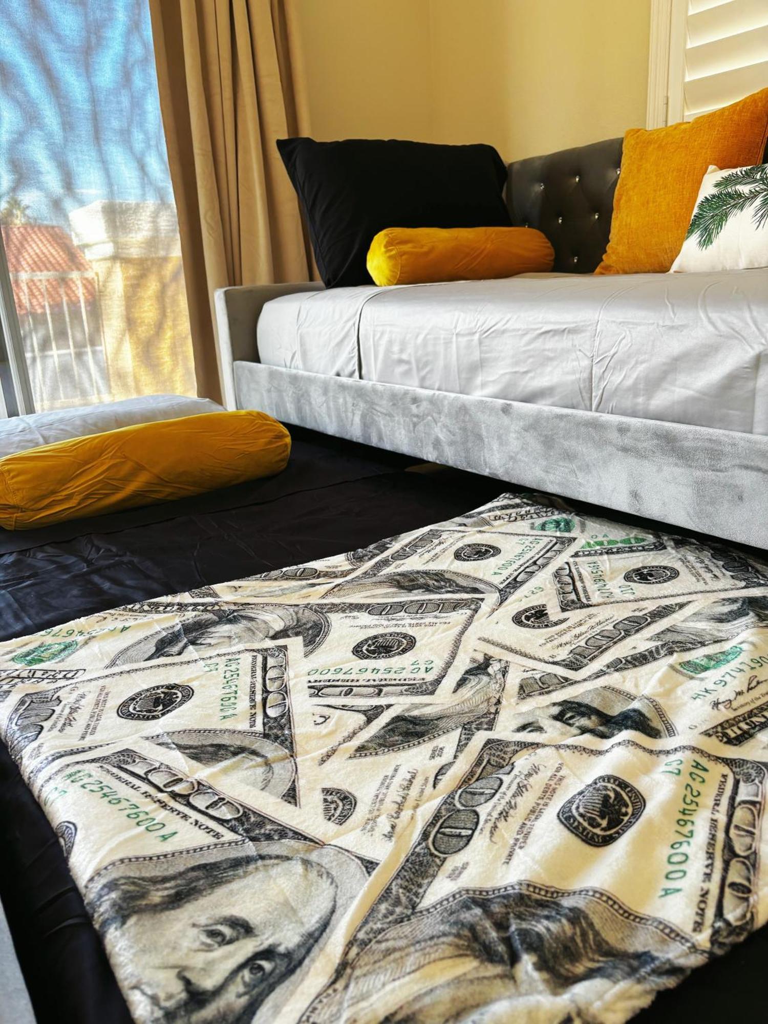 Fragrant Finnish Sauna & Cozy Pool With French 3Br Las Vegas Bagian luar foto