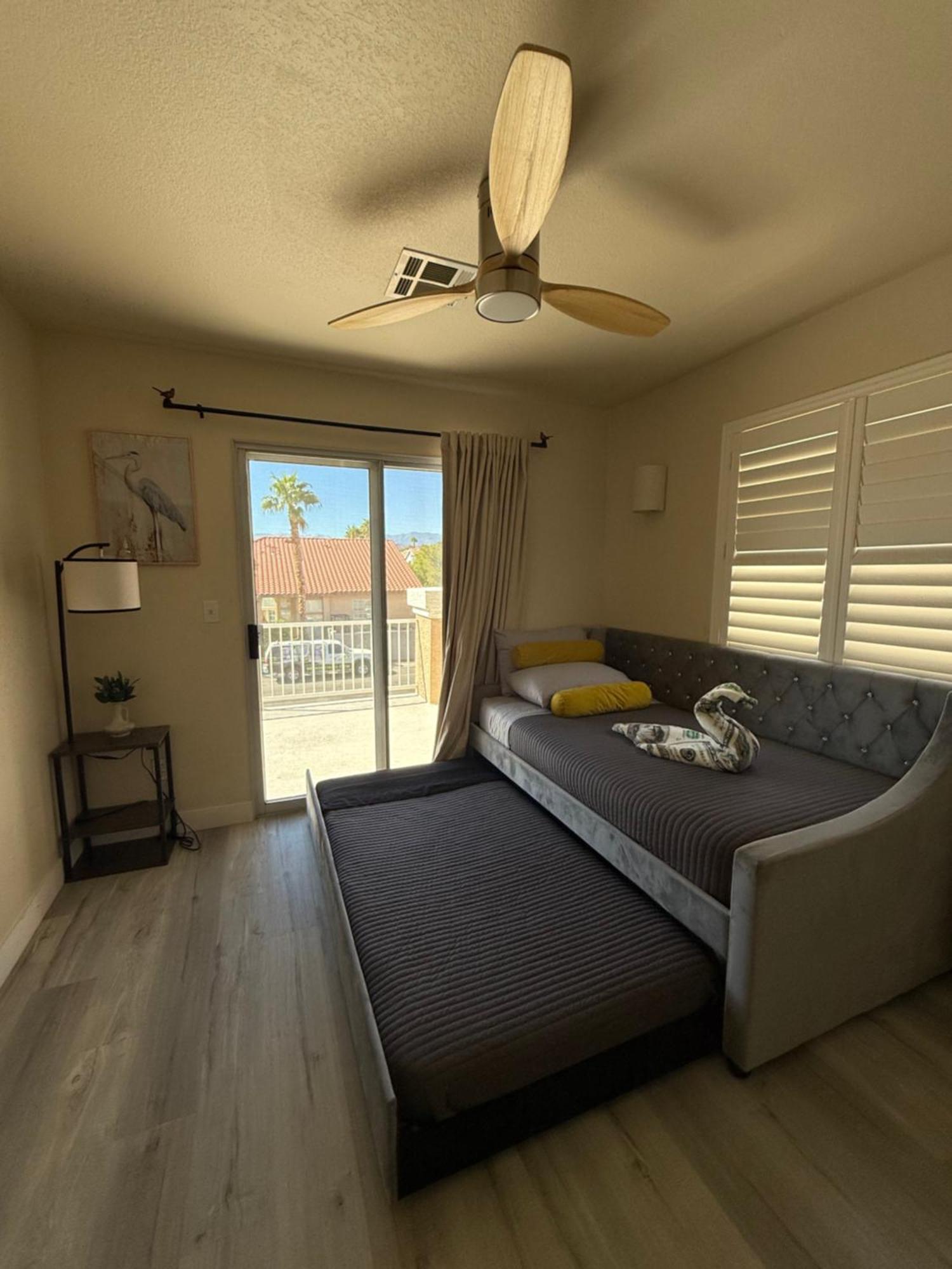 Fragrant Finnish Sauna & Cozy Pool With French 3Br Las Vegas Bagian luar foto
