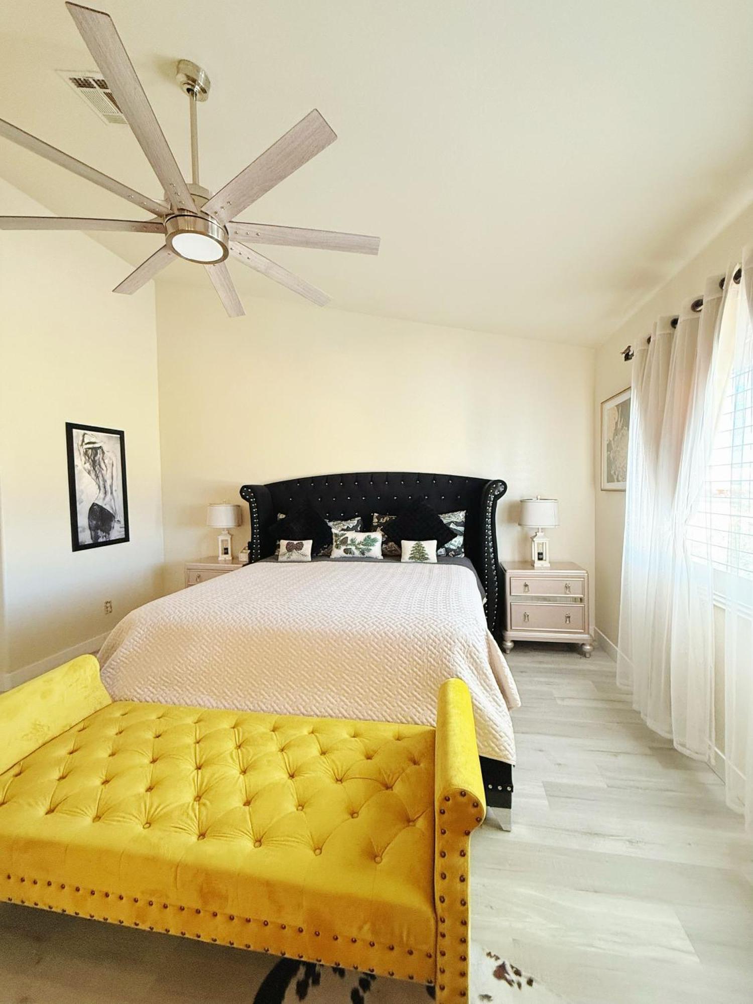 Fragrant Finnish Sauna & Cozy Pool With French 3Br Las Vegas Bagian luar foto
